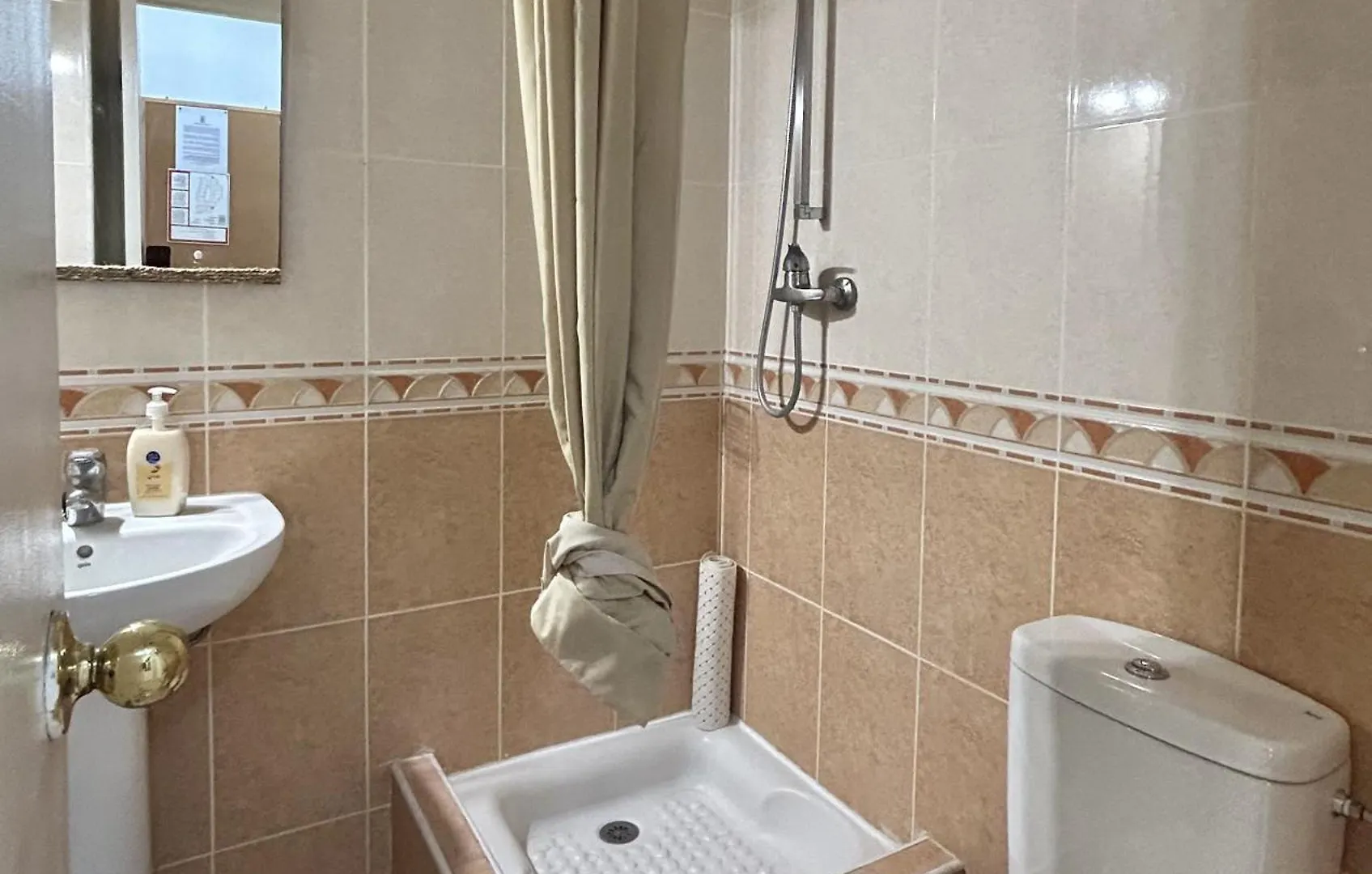 Two Bedroom Apartment In Castle Harbour C201 Los Cristianos