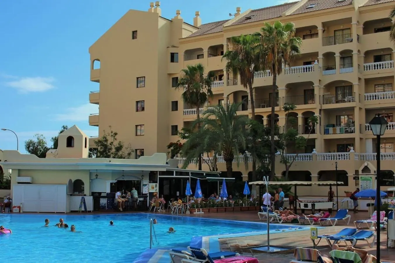 Two Bedroom Apartment In Castle Harbour C201 Los Cristianos  Hiszpania